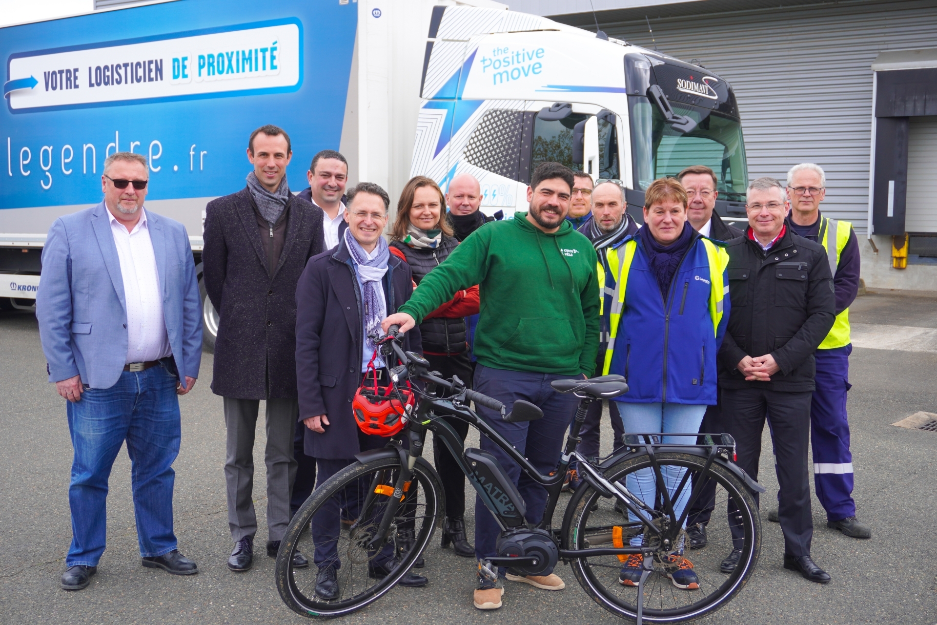 Député Guillaume Kasbarian, tracteur volvo électrique